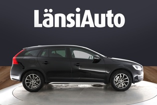 Volvo V60 Cross Country vaihtoauto