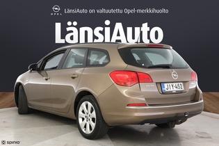 Opel Astra vaihtoauto