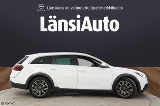 Opel Insignia vaihtoauto
