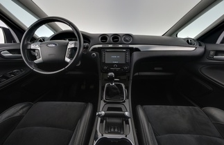 Ford S-MAX vaihtoauto