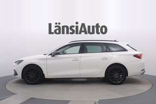 SEAT Leon Sportstourer vaihtoauto