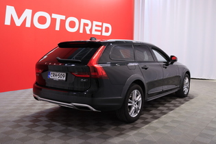 Volvo V90 Cross Country vaihtoauto