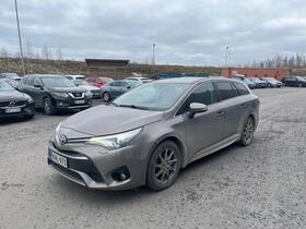 Toyota Avensis vaihtoauto