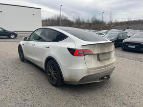 Tesla Model Y vaihtoauto