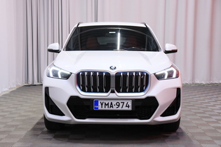 BMW iX1 vaihtoauto