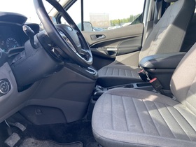 Ford Grand Tourneo Connect vaihtoauto