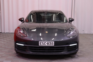 Porsche Panamera vaihtoauto