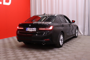 BMW 320 vaihtoauto