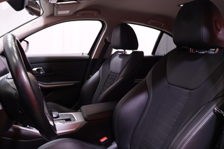 BMW 320 vaihtoauto