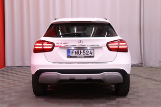 Mercedes-Benz GLA vaihtoauto