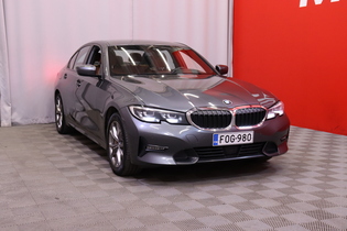 BMW 330 vaihtoauto