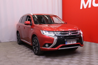 Mitsubishi Outlander PHEV vaihtoauto