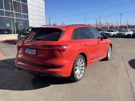 Audi e-tron vaihtoauto