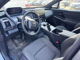 Toyota bZ4X vaihtoauto