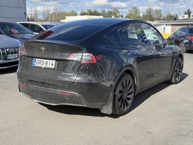 Tesla Model Y vaihtoauto