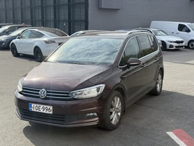 Volkswagen Touran vaihtoauto