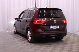 Volkswagen Touran vaihtoauto