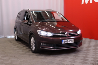 Volkswagen Touran vaihtoauto