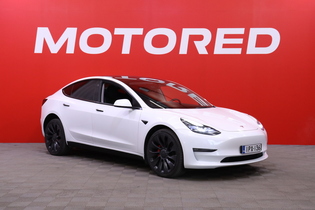Tesla Model 3 vaihtoauto