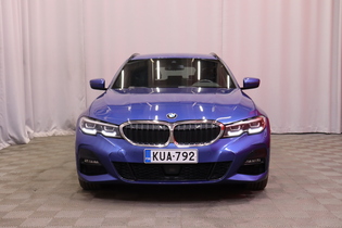 BMW 330 vaihtoauto