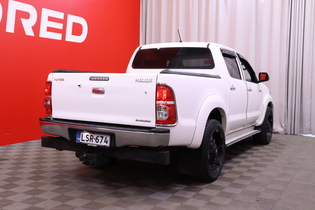 Toyota Hilux vaihtoauto