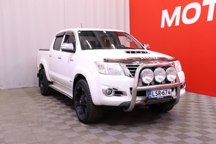 Toyota Hilux vaihtoauto