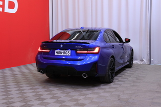 BMW 330 vaihtoauto
