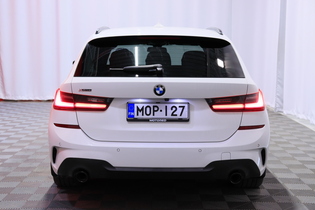 BMW 330 vaihtoauto