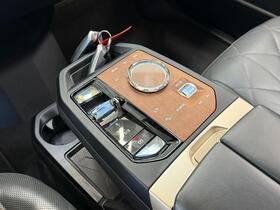 BMW iX vaihtoauto