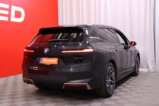 BMW iX vaihtoauto