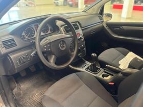 Mercedes-Benz B vaihtoauto