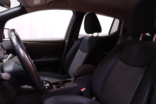 Nissan Leaf vaihtoauto