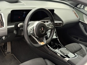 Mercedes-Benz EQC vaihtoauto