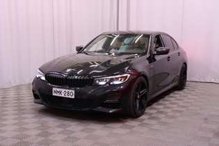 BMW 330 vaihtoauto