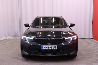 BMW 330 vaihtoauto