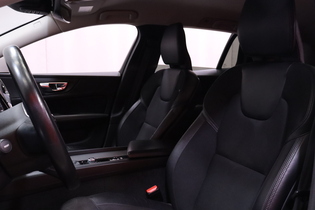 Volvo V60 Cross Country vaihtoauto