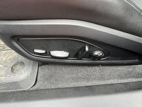 Porsche Taycan vaihtoauto