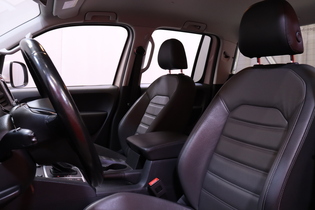 Volkswagen Amarok vaihtoauto