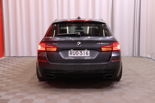 BMW M550d vaihtoauto