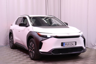 Toyota bZ4X vaihtoauto