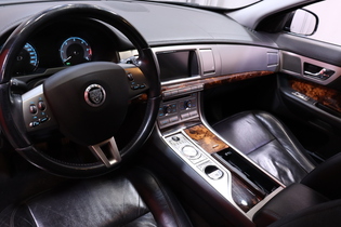 Jaguar XF vaihtoauto