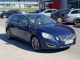 Volvo V60 vaihtoauto