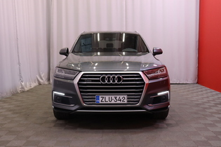 Audi Q7 vaihtoauto
