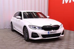BMW 330 vaihtoauto