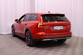 Volvo V60 Cross Country vaihtoauto