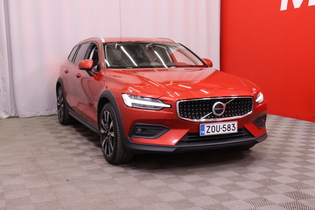 Volvo V60 Cross Country vaihtoauto