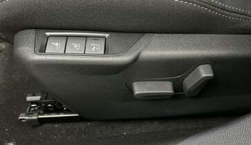 Peugeot e-208 vaihtoauto