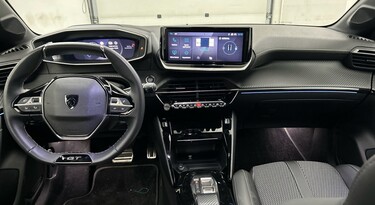 Peugeot e-208 vaihtoauto