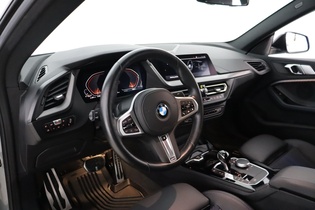 BMW 218 vaihtoauto