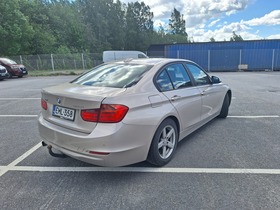 BMW 320 vaihtoauto